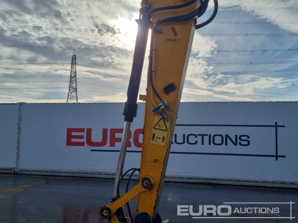 Bager gusjeničar 2013 JCB JS130: slika Bager gusjeničar 2013 JCB JS130