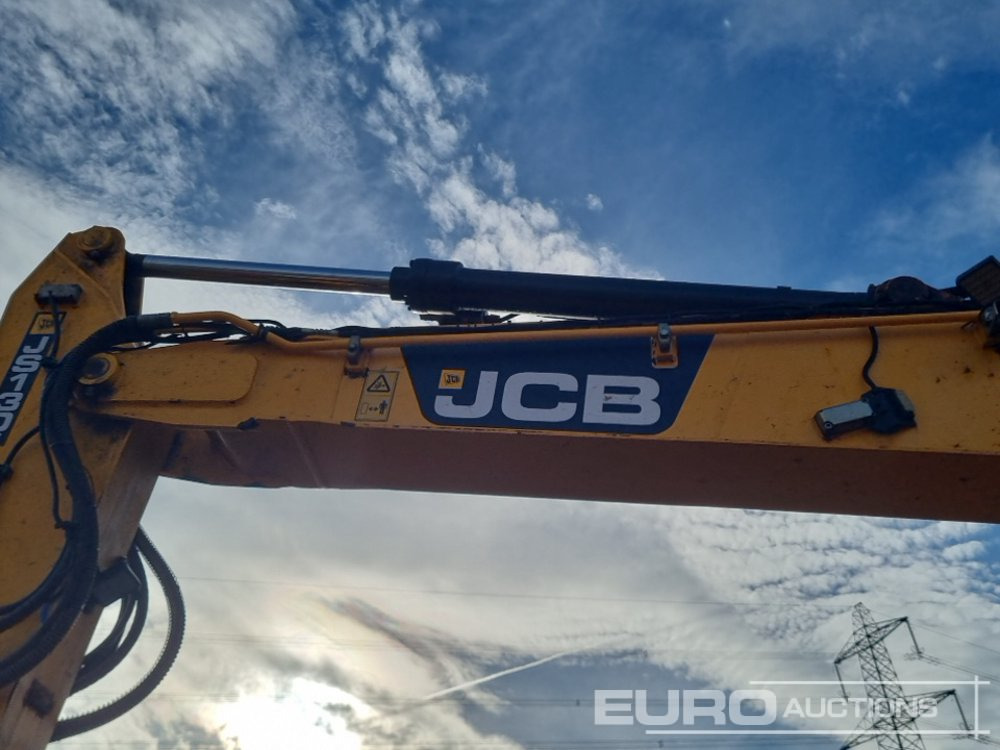 Bager gusjeničar 2013 JCB JS130: slika Bager gusjeničar 2013 JCB JS130