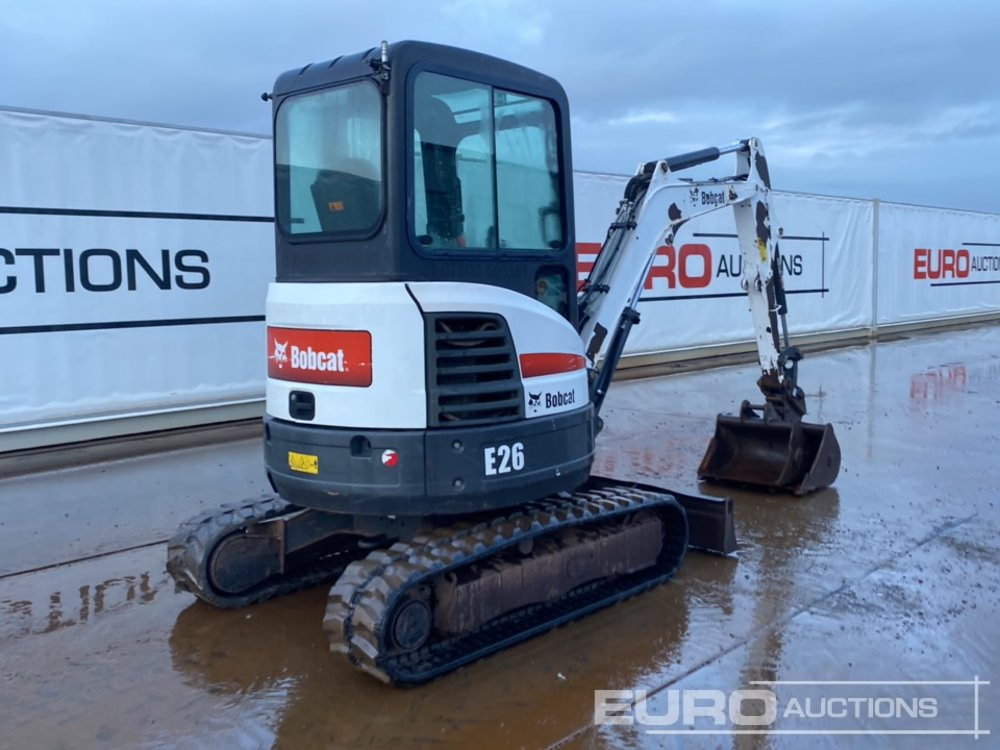 2014 Bobcat E26 EM - Mini bager: slika 2014 Bobcat E26 EM - Mini bager 2014 Bobcat E26 EM - Mini bager: slika 2014 Bobcat E26 EM - Mini bager