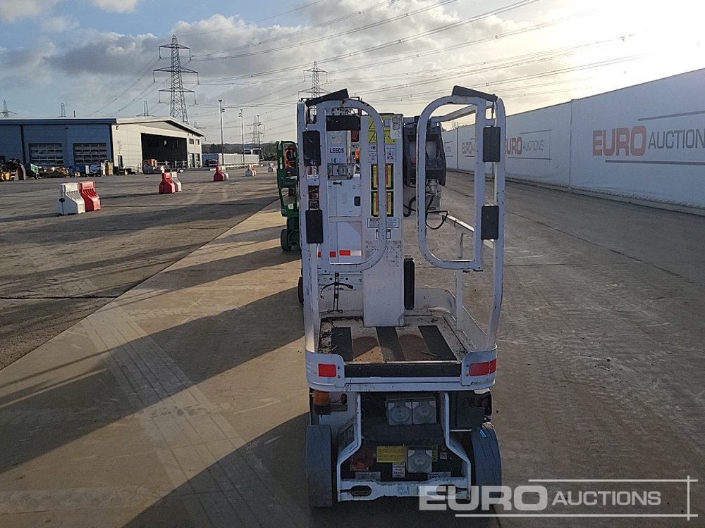 2014 JLG 1230ES - Platforma za podizanje stupa u okomitom položaju: slika 2014 JLG 1230ES - Platforma za podizanje stupa u okomitom položaju 2014 JLG 1230ES - Platforma za podizanje stupa u okomitom položaju: slika 2014 JLG 1230ES - Platforma za podizanje stupa u okomitom položaju