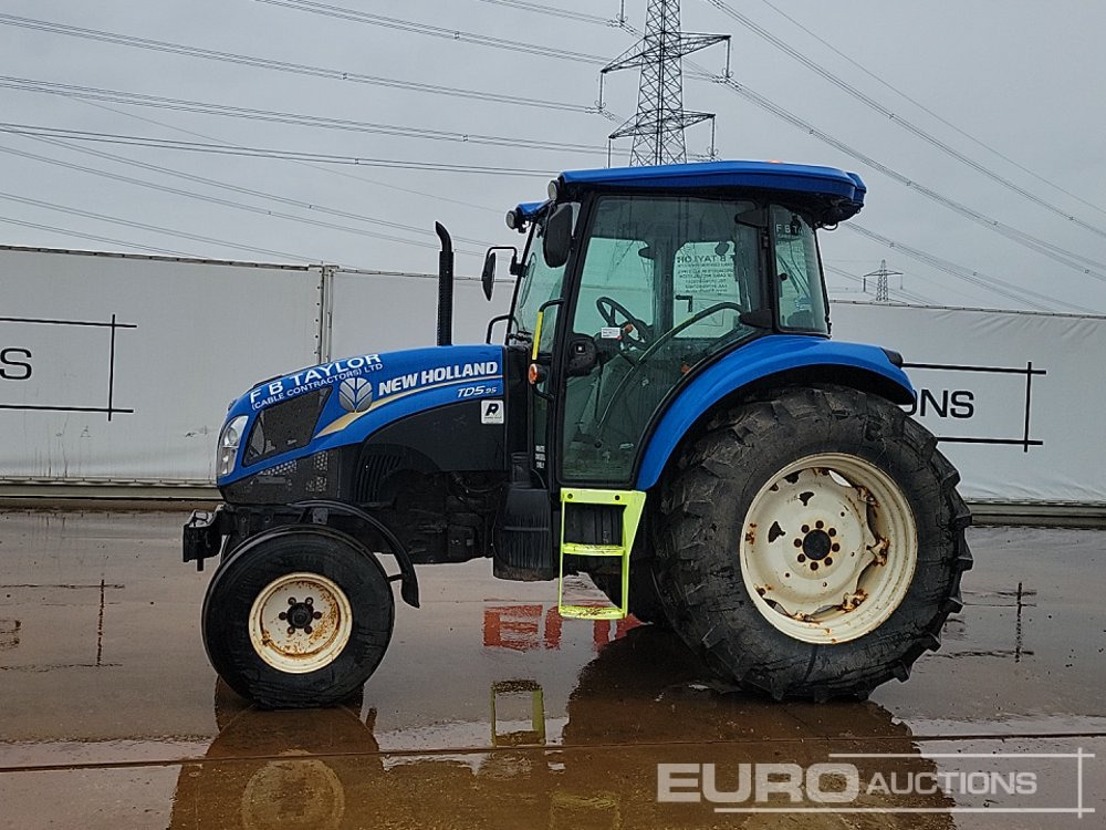 2014 New Holland TD5.95 - Traktor: slika 2014 New Holland TD5.95 - Traktor 2014 New Holland TD5.95 - Traktor: slika 2014 New Holland TD5.95 - Traktor