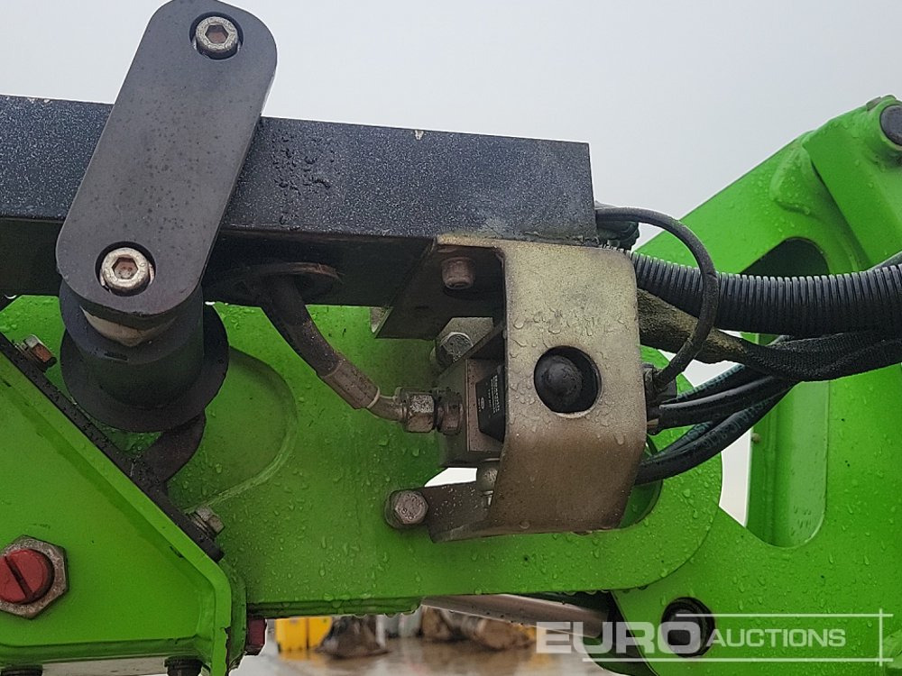 Podizna platforma 2014 Niftylift HR15NE: slika Podizna platforma 2014 Niftylift HR15NE