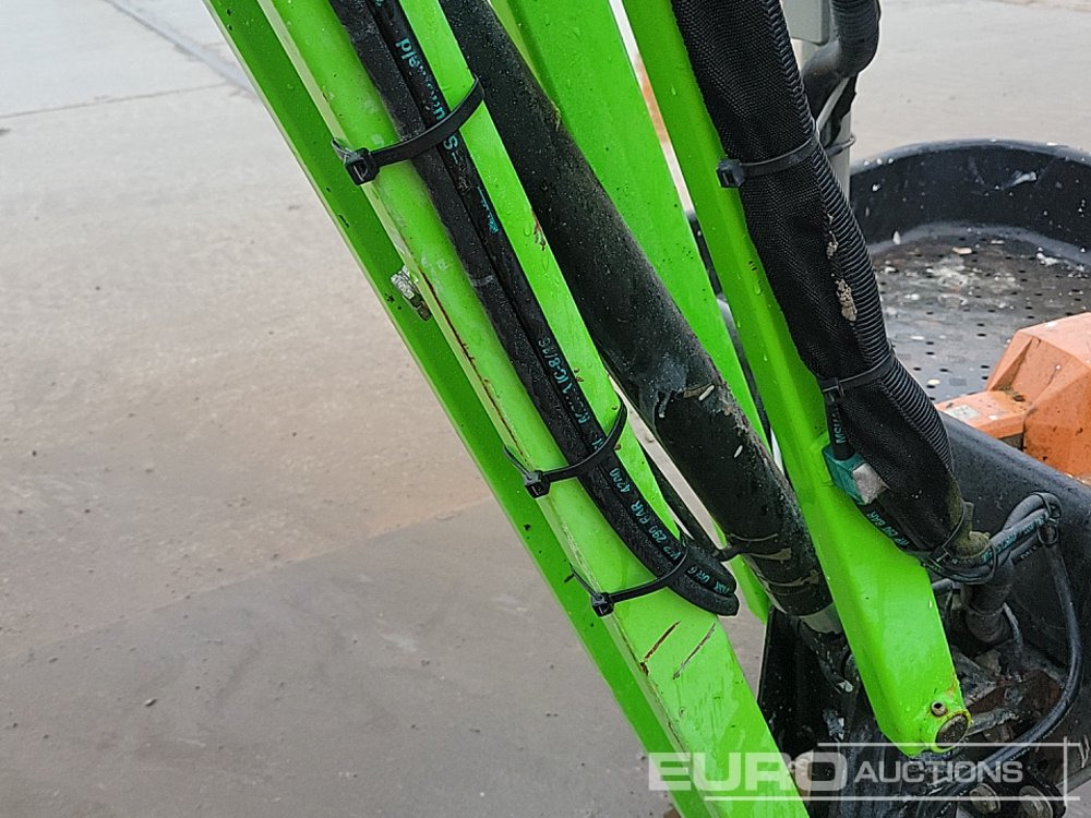 Podizna platforma 2014 Niftylift HR15NE: slika Podizna platforma 2014 Niftylift HR15NE