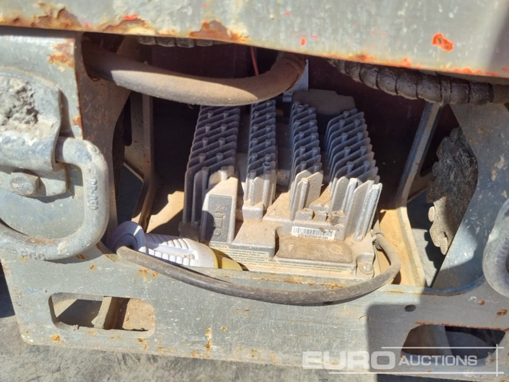 Podizna platforma 2014 SkyJack SJ12: slika Podizna platforma 2014 SkyJack SJ12