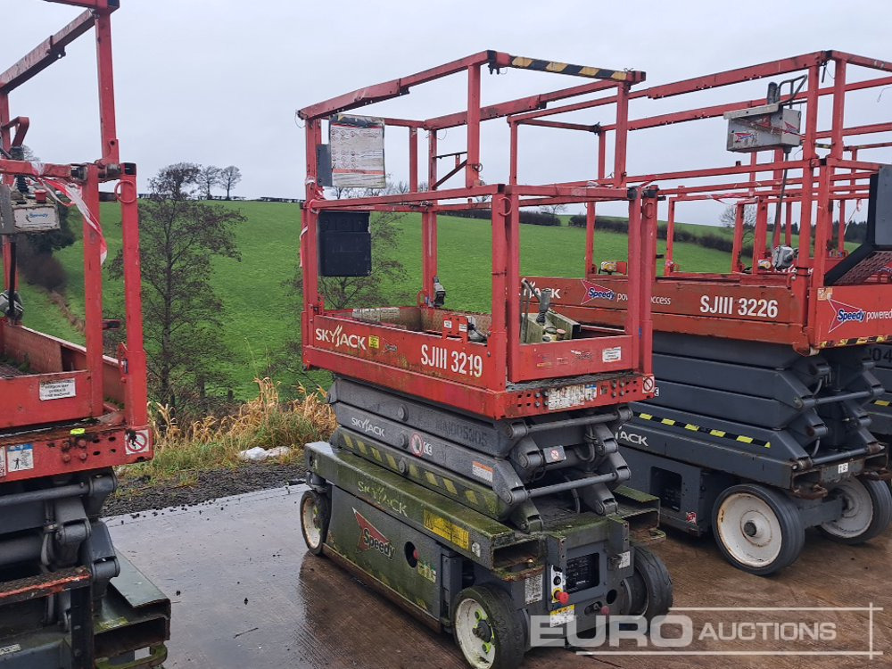 2014 SkyJack SJ3219 - Podizna platforma: slika 2014 SkyJack SJ3219 - Podizna platforma 2014 SkyJack SJ3219 - Podizna platforma: slika 2014 SkyJack SJ3219 - Podizna platforma