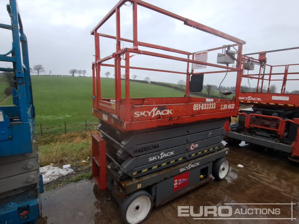 2014 SkyJack SJ4632 - Podizna platforma: slika 2014 SkyJack SJ4632 - Podizna platforma 2014 SkyJack SJ4632 - Podizna platforma: slika 2014 SkyJack SJ4632 - Podizna platforma