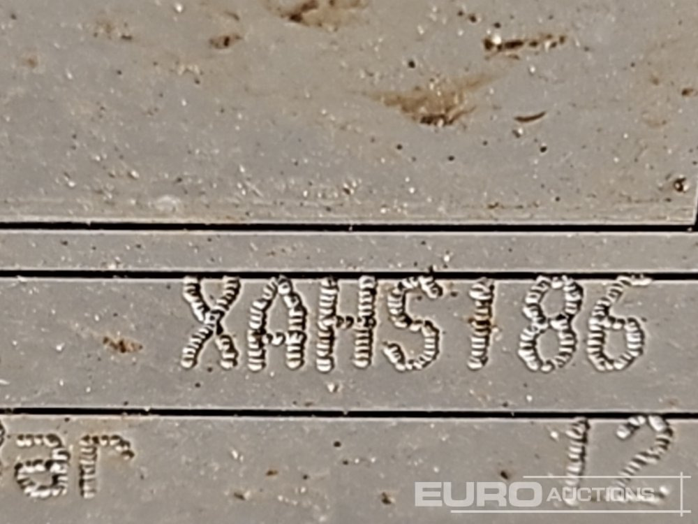 2015 Atlas Copco XAHS186 375CFM - Zračni kompresor: slika 2015 Atlas Copco XAHS186 375CFM - Zračni kompresor 2015 Atlas Copco XAHS186 375CFM - Zračni kompresor: slika 2015 Atlas Copco XAHS186 375CFM - Zračni kompresor