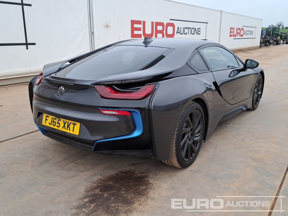 2015 BMW I8 - Automobil: slika 2015 BMW I8 - Automobil 2015 BMW I8 - Automobil: slika 2015 BMW I8 - Automobil