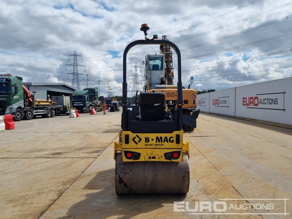 2015 Bomag BW120AD-4 - Valjak: slika 2015 Bomag BW120AD-4 - Valjak 2015 Bomag BW120AD-4 - Valjak: slika 2015 Bomag BW120AD-4 - Valjak