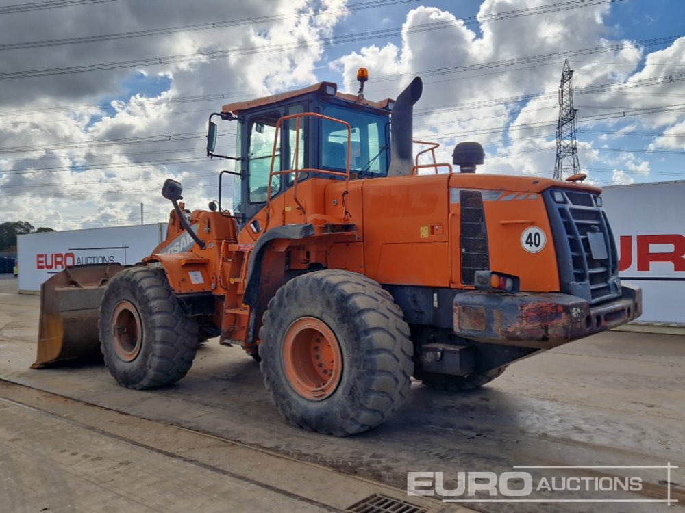 2015 Doosan DL300-3 - Utovarivač na kotačima: slika 2015 Doosan DL300-3 - Utovarivač na kotačima 2015 Doosan DL300-3 - Utovarivač na kotačima: slika 2015 Doosan DL300-3 - Utovarivač na kotačima