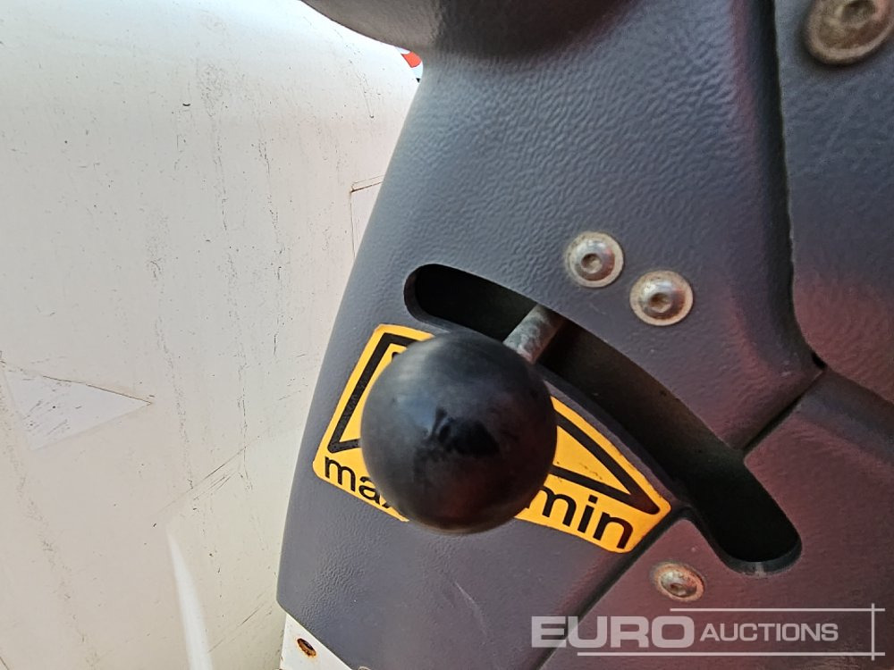 Valjak 2015 Hamm HD12VV: slika Valjak 2015 Hamm HD12VV