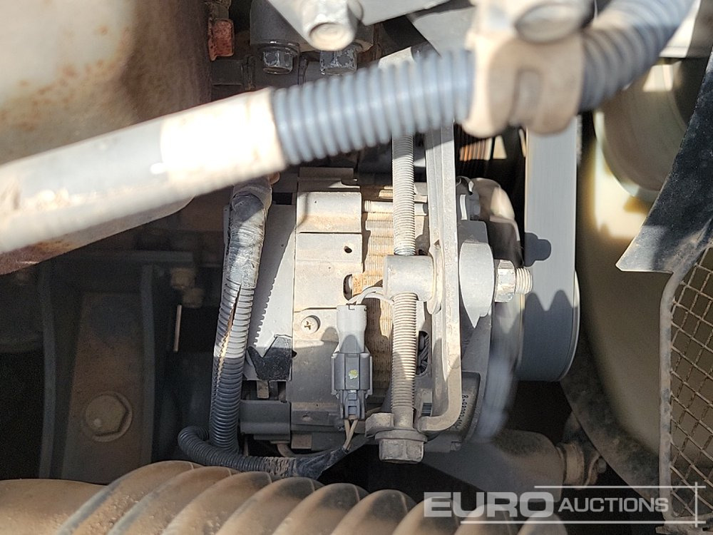 Bager gusjeničar 2015 Hitachi ZX210LC-5B: slika Bager gusjeničar 2015 Hitachi ZX210LC-5B