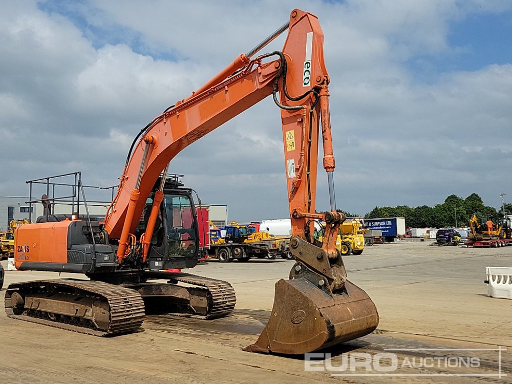 Bager gusjeničar 2015 Hitachi ZX210LC-5B: slika Bager gusjeničar 2015 Hitachi ZX210LC-5B