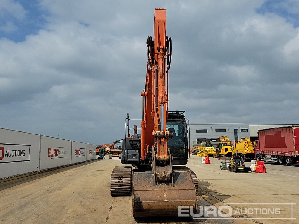 Bager gusjeničar 2015 Hitachi ZX210LC-5B: slika Bager gusjeničar 2015 Hitachi ZX210LC-5B