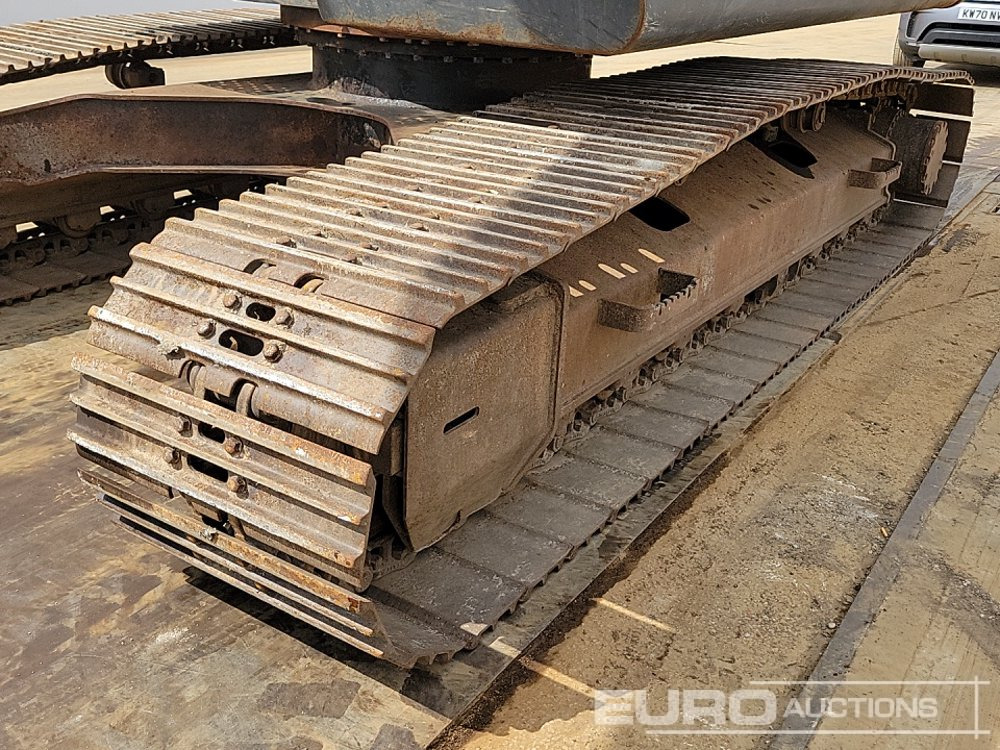 Bager gusjeničar 2015 Hitachi ZX210LC-5B: slika Bager gusjeničar 2015 Hitachi ZX210LC-5B