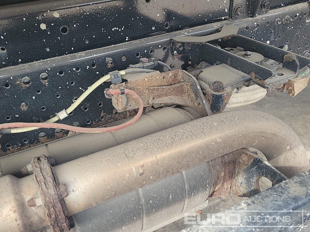 Kiper 2015 Isuzu N75.150: slika Kiper 2015 Isuzu N75.150