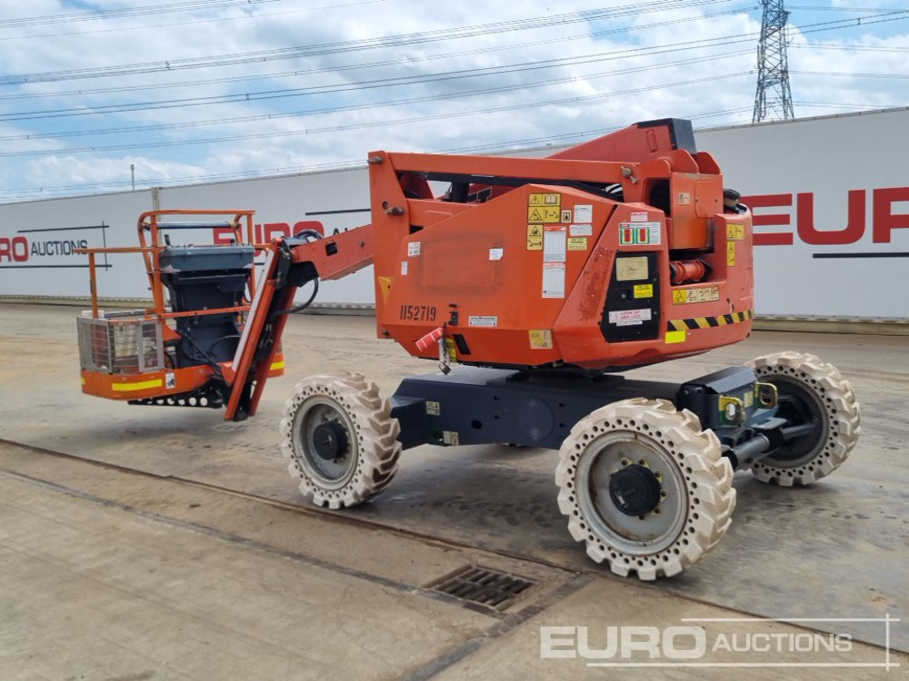 2015 JLG 340AJ - Podizna platforma: slika 2015 JLG 340AJ - Podizna platforma 2015 JLG 340AJ - Podizna platforma: slika 2015 JLG 340AJ - Podizna platforma