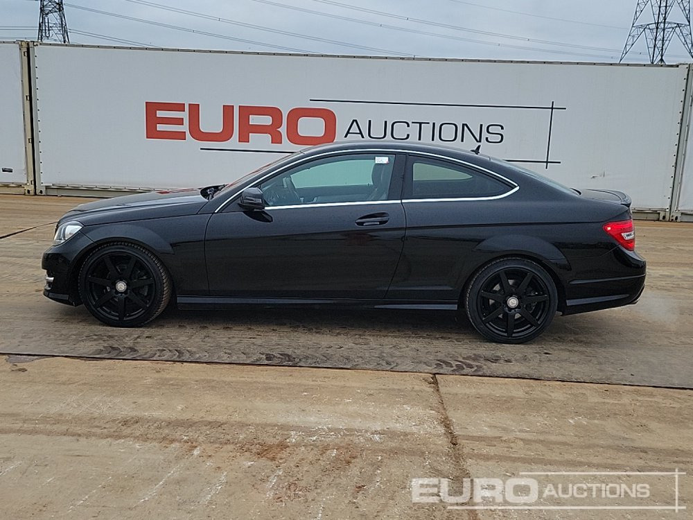 2015 Mercedes C250 AMG - Automobil: slika 2015 Mercedes C250 AMG - Automobil 2015 Mercedes C250 AMG - Automobil: slika 2015 Mercedes C250 AMG - Automobil