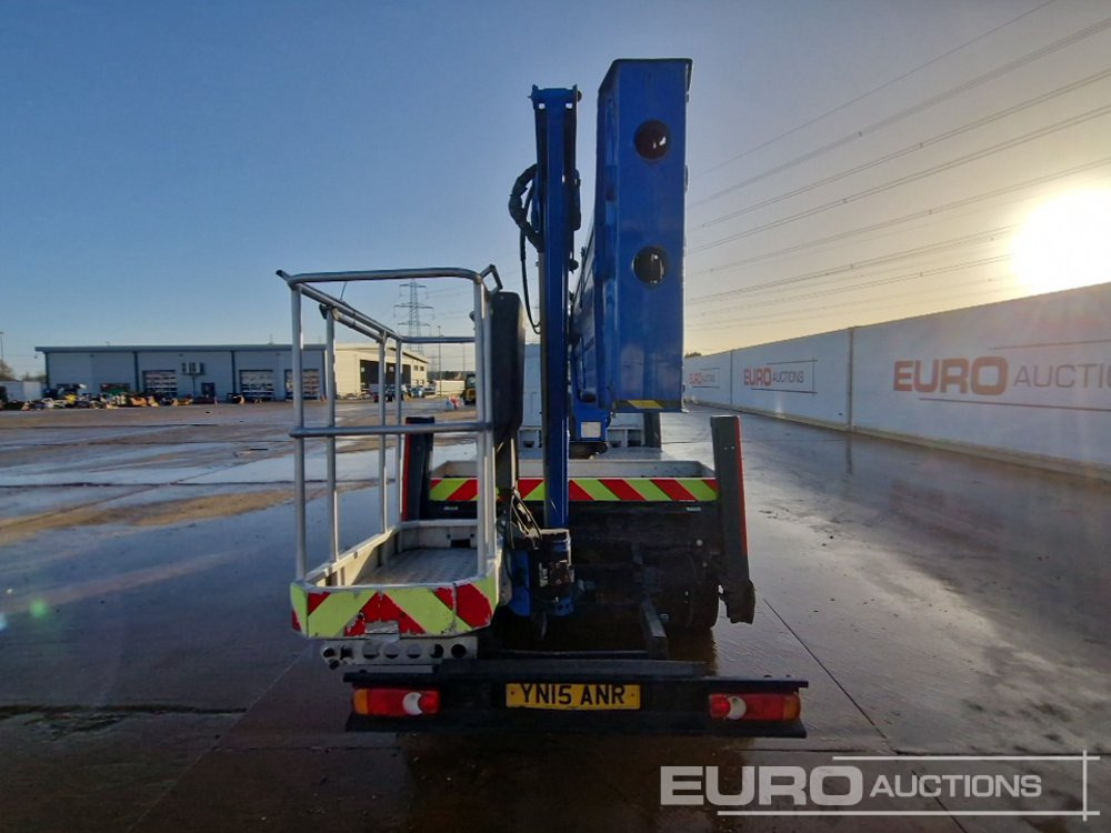 2015 Nissan 35.12 - Putnički kombi: slika 2015 Nissan 35.12 - Putnički kombi 2015 Nissan 35.12 - Putnički kombi: slika 2015 Nissan 35.12 - Putnički kombi