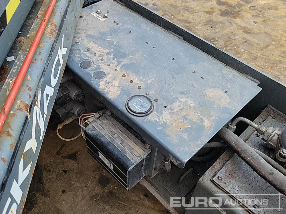 2015 SkyJack SJ3226 - Škarasta podizna platforma: slika 2015 SkyJack SJ3226 - Škarasta podizna platforma 2015 SkyJack SJ3226 - Škarasta podizna platforma: slika 2015 SkyJack SJ3226 - Škarasta podizna platforma