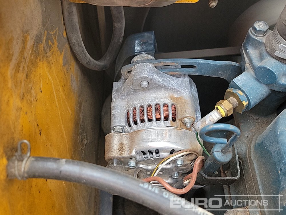 Mini istovarivač 2015 Terex TA1EH: slika Mini istovarivač 2015 Terex TA1EH