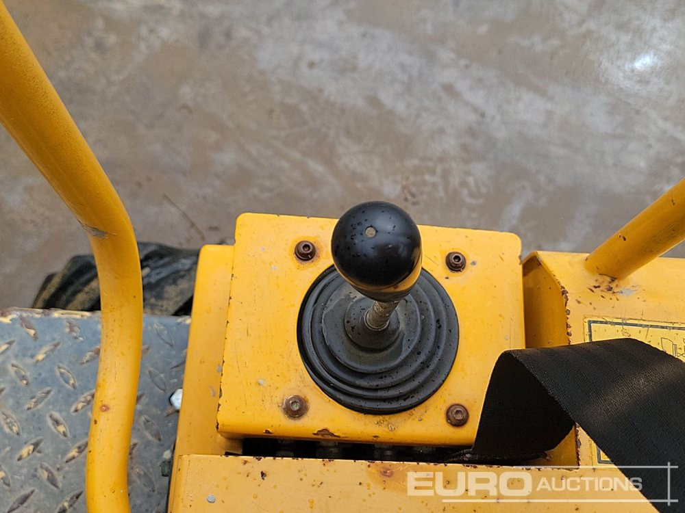 Mini istovarivač 2015 Terex TA1EH: slika Mini istovarivač 2015 Terex TA1EH