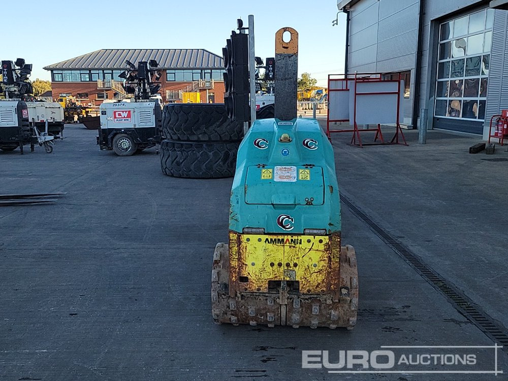 2016 Ammann RAMMAX 1575 - Stroj za asfaltiranje: slika 2016 Ammann RAMMAX 1575 - Stroj za asfaltiranje 2016 Ammann RAMMAX 1575 - Stroj za asfaltiranje: slika 2016 Ammann RAMMAX 1575 - Stroj za asfaltiranje