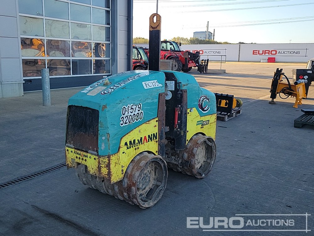 2016 Ammann RAMMAX 1575 - Stroj za asfaltiranje: slika 2016 Ammann RAMMAX 1575 - Stroj za asfaltiranje 2016 Ammann RAMMAX 1575 - Stroj za asfaltiranje: slika 2016 Ammann RAMMAX 1575 - Stroj za asfaltiranje
