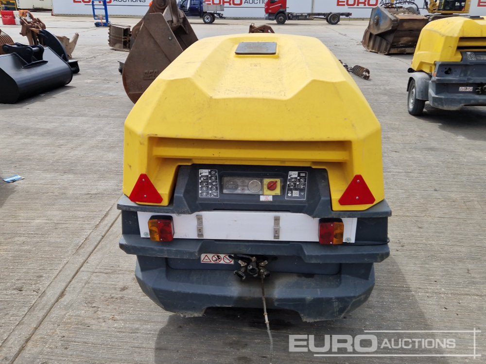 2016 Atlas Copco XAS68 - Zračni kompresor: slika 2016 Atlas Copco XAS68 - Zračni kompresor 2016 Atlas Copco XAS68 - Zračni kompresor: slika 2016 Atlas Copco XAS68 - Zračni kompresor