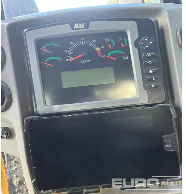 Buldožer 2016 CAT D6T LGP: slika Buldožer 2016 CAT D6T LGP