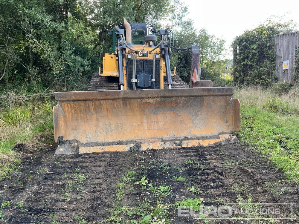 Buldožer 2016 CAT D6T LGP: slika Buldožer 2016 CAT D6T LGP