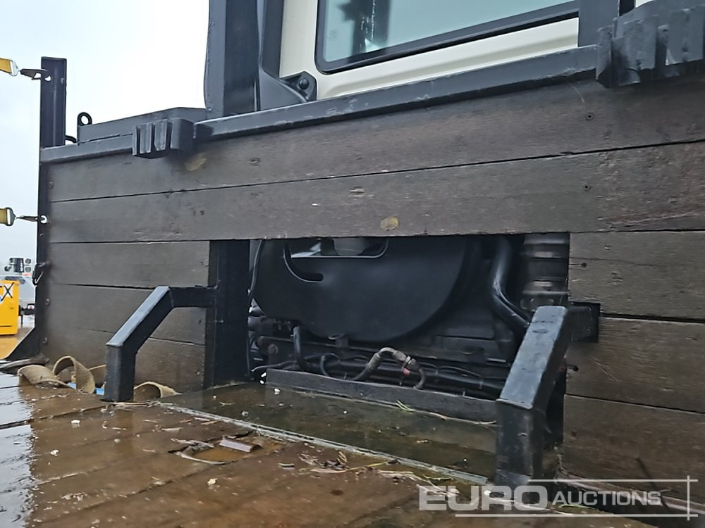 Kamion s otvorenim sandukom za prijevoz teških strojeva 2016 DAF CF400: slika Kamion s otvorenim sandukom za prijevoz teških strojeva 2016 DAF CF400