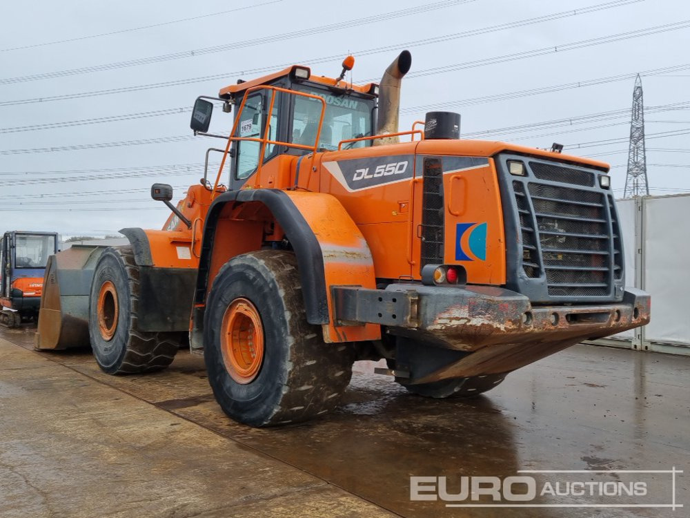 2016 Doosan DL550-5 - Utovarivač na kotačima: slika 2016 Doosan DL550-5 - Utovarivač na kotačima 2016 Doosan DL550-5 - Utovarivač na kotačima: slika 2016 Doosan DL550-5 - Utovarivač na kotačima