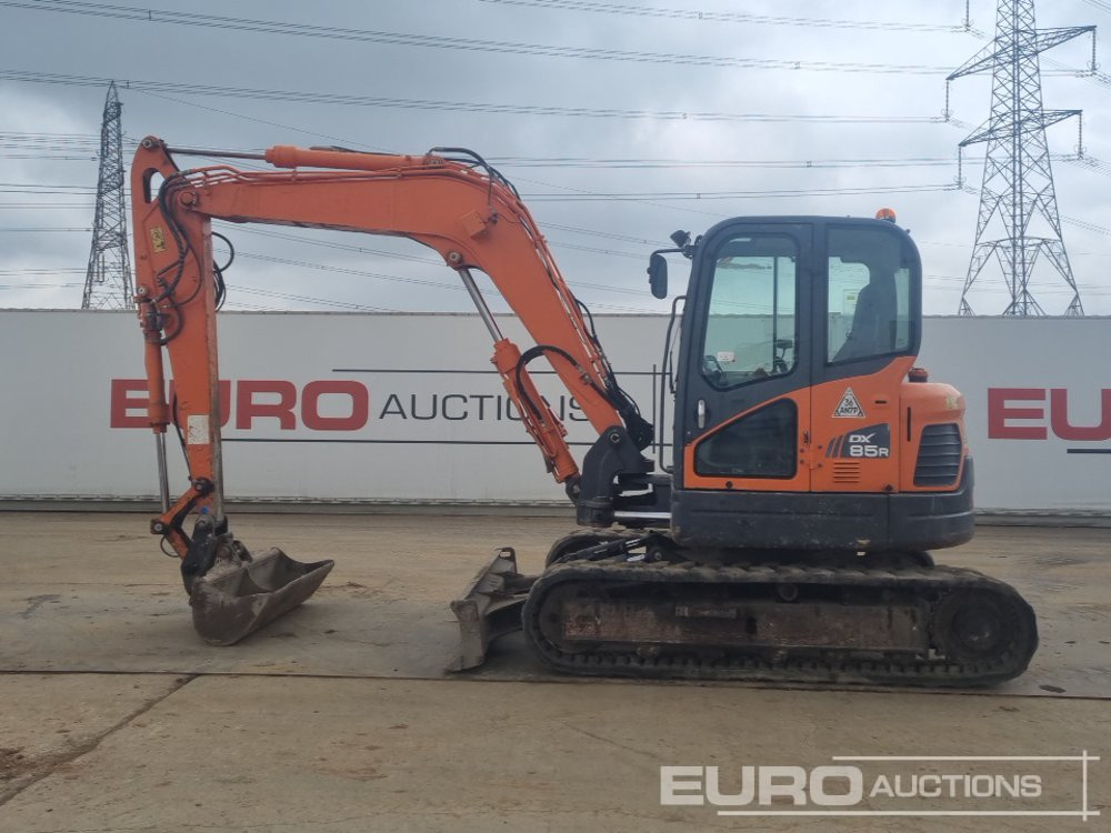 2016 Doosan DX85R-3 - Mini bager: slika 2016 Doosan DX85R-3 - Mini bager 2016 Doosan DX85R-3 - Mini bager: slika 2016 Doosan DX85R-3 - Mini bager
