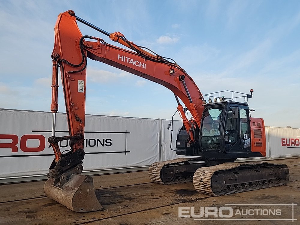 2016 Hitachi ZX225USLC-5B - Bager gusjeničar: slika 2016 Hitachi ZX225USLC-5B - Bager gusjeničar 2016 Hitachi ZX225USLC-5B - Bager gusjeničar: slika 2016 Hitachi ZX225USLC-5B - Bager gusjeničar