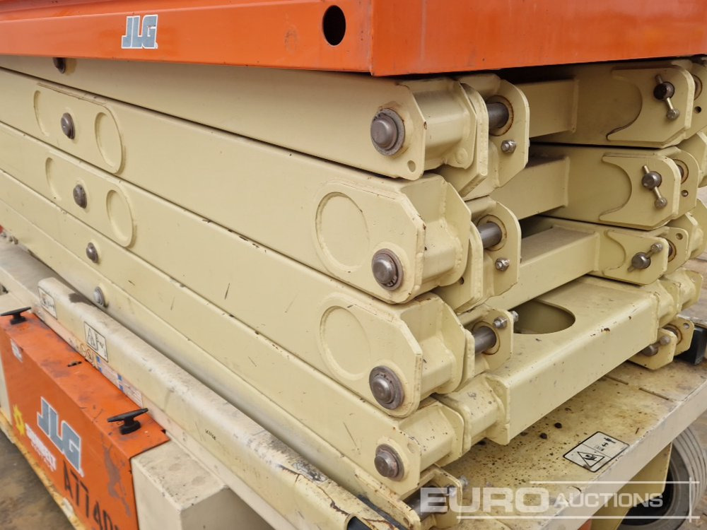 Podizna platforma 2016 JLG 10RS: slika Podizna platforma 2016 JLG 10RS