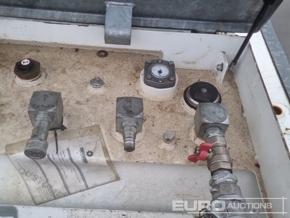 Cisterna za skladištenje 2016 Western 20TCG: slika Cisterna za skladištenje 2016 Western 20TCG