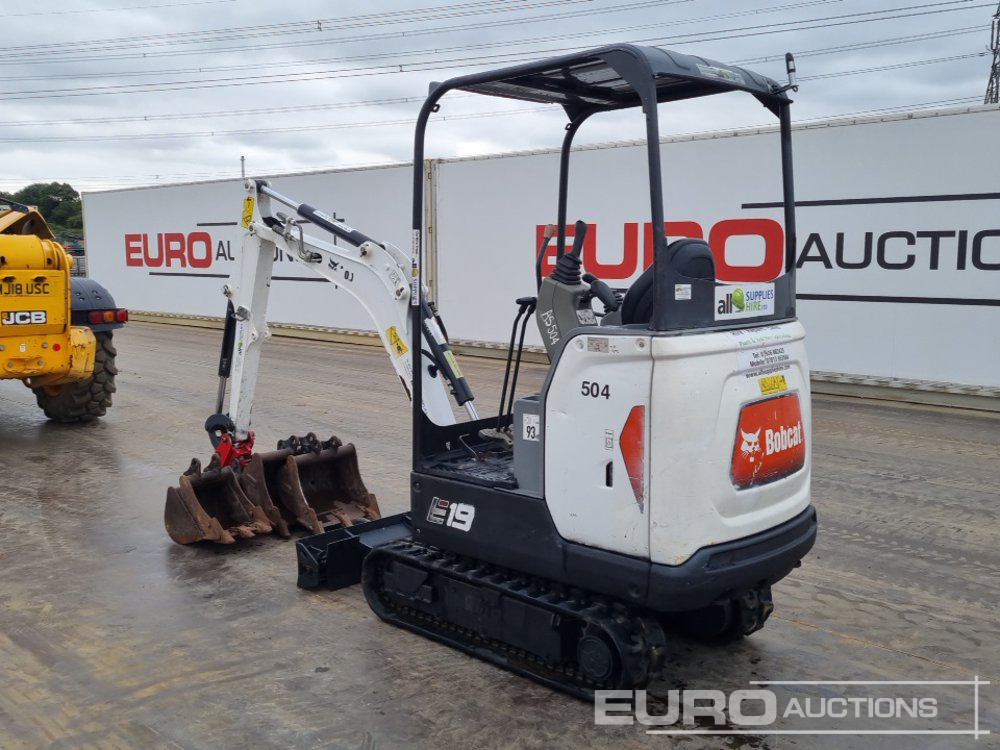 2017 Bobcat E19 - Mini bager: slika 2017 Bobcat E19 - Mini bager 2017 Bobcat E19 - Mini bager: slika 2017 Bobcat E19 - Mini bager