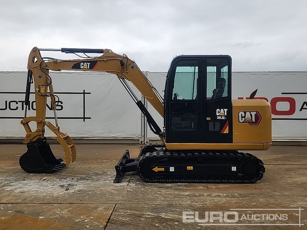 2017 CAT 305.5E2 - Mini bager: slika 2017 CAT 305.5E2 - Mini bager 2017 CAT 305.5E2 - Mini bager: slika 2017 CAT 305.5E2 - Mini bager