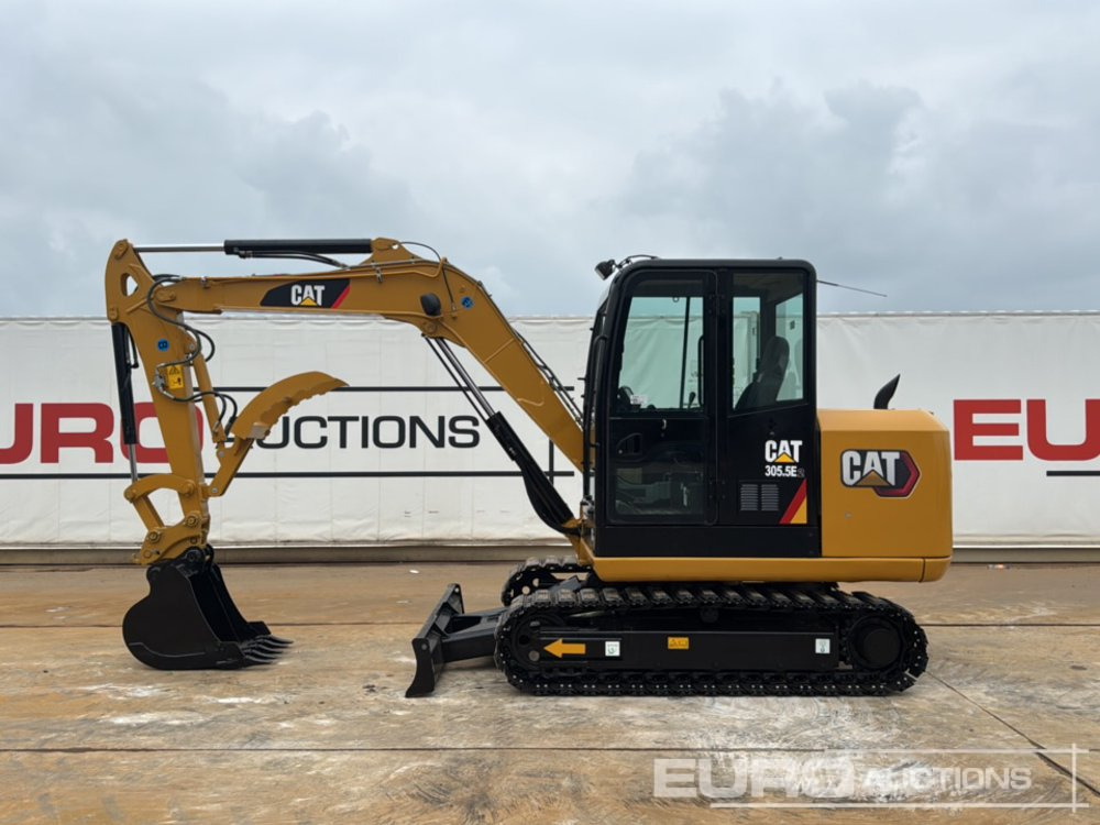 2017 CAT 305.5E2 - Mini bager: slika 2017 CAT 305.5E2 - Mini bager 2017 CAT 305.5E2 - Mini bager: slika 2017 CAT 305.5E2 - Mini bager