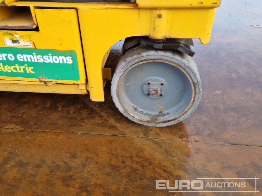 Podizna platforma 2017 Haulotte Compact 14: slika Podizna platforma 2017 Haulotte Compact 14