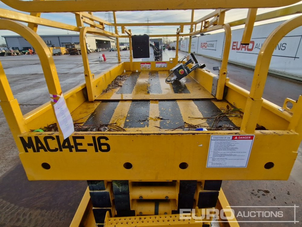 Podizna platforma 2017 Haulotte Compact 14: slika Podizna platforma 2017 Haulotte Compact 14