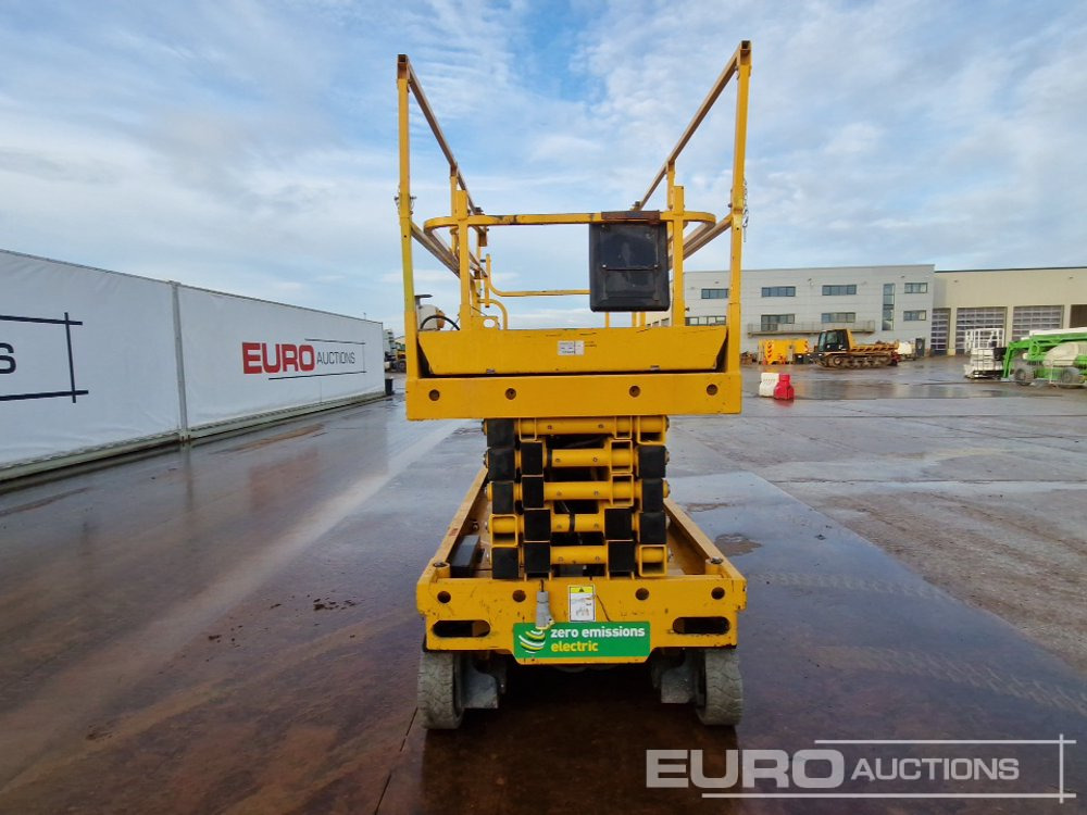 Podizna platforma 2017 Haulotte Compact 14: slika Podizna platforma 2017 Haulotte Compact 14