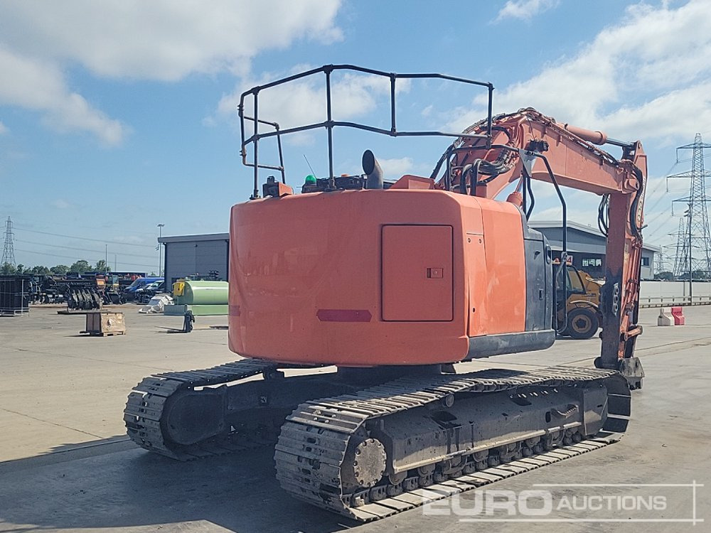2017 Hitachi ZX225USLC-6 - Bager gusjeničar: slika 2017 Hitachi ZX225USLC-6 - Bager gusjeničar 2017 Hitachi ZX225USLC-6 - Bager gusjeničar: slika 2017 Hitachi ZX225USLC-6 - Bager gusjeničar