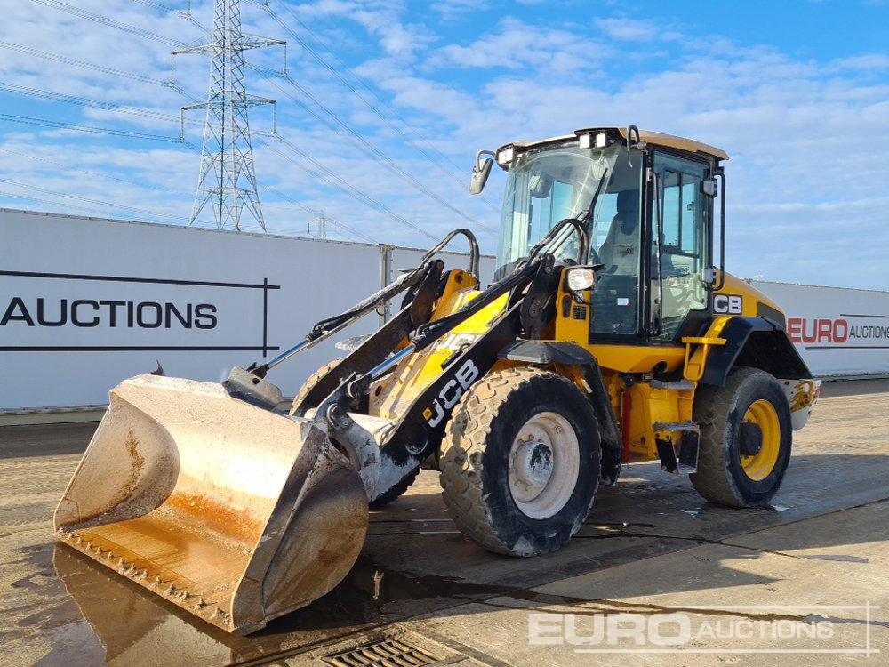 2017 JCB 411 - Utovarivač na kotačima: slika  2017 JCB 411 - Utovarivač na kotačima 2017 JCB 411 - Utovarivač na kotačima: slika  2017 JCB 411 - Utovarivač na kotačima