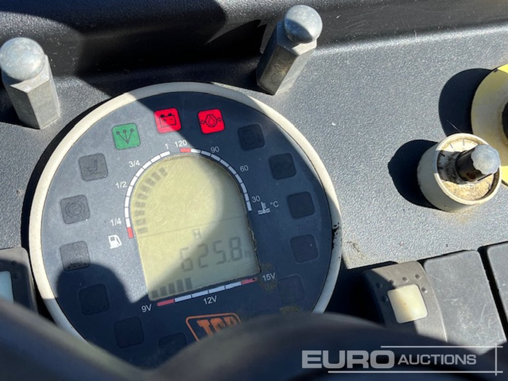 2017 JCB VMT160-80 - Valjak: slika 2017 JCB VMT160-80 - Valjak 2017 JCB VMT160-80 - Valjak: slika 2017 JCB VMT160-80 - Valjak