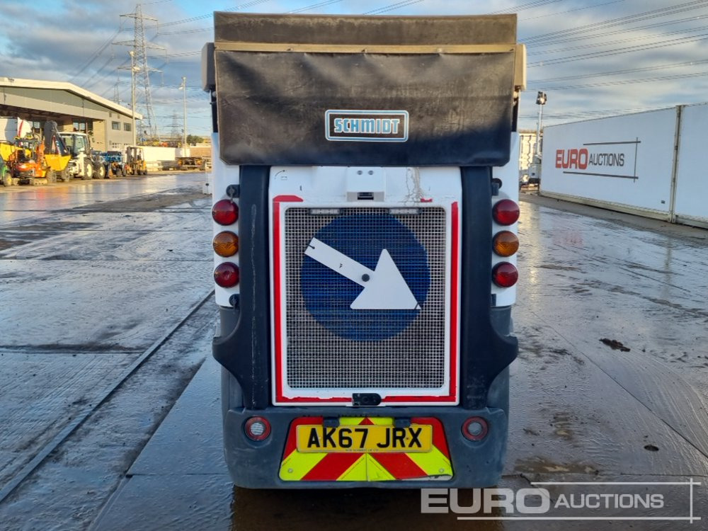 2017 Schmidt Compact 200 - Cestovna čistilica: slika 2017 Schmidt Compact 200 - Cestovna čistilica 2017 Schmidt Compact 200 - Cestovna čistilica: slika 2017 Schmidt Compact 200 - Cestovna čistilica