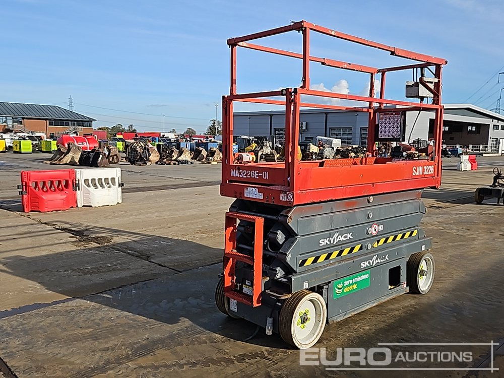 2017 SkyJack SJ3226 - Škarasta podizna platforma: slika 2017 SkyJack SJ3226 - Škarasta podizna platforma 2017 SkyJack SJ3226 - Škarasta podizna platforma: slika 2017 SkyJack SJ3226 - Škarasta podizna platforma