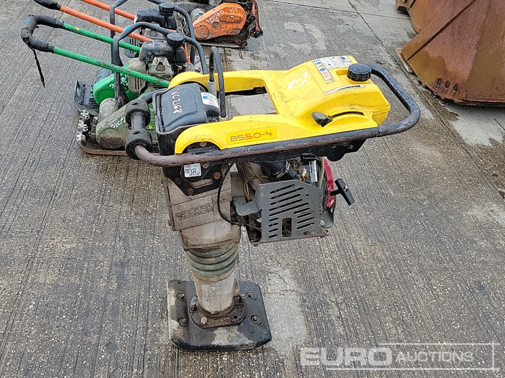 2017 Wacker Neuson BS50-4 - Stroj za asfaltiranje: slika 2017 Wacker Neuson BS50-4 - Stroj za asfaltiranje 2017 Wacker Neuson BS50-4 - Stroj za asfaltiranje: slika 2017 Wacker Neuson BS50-4 - Stroj za asfaltiranje
