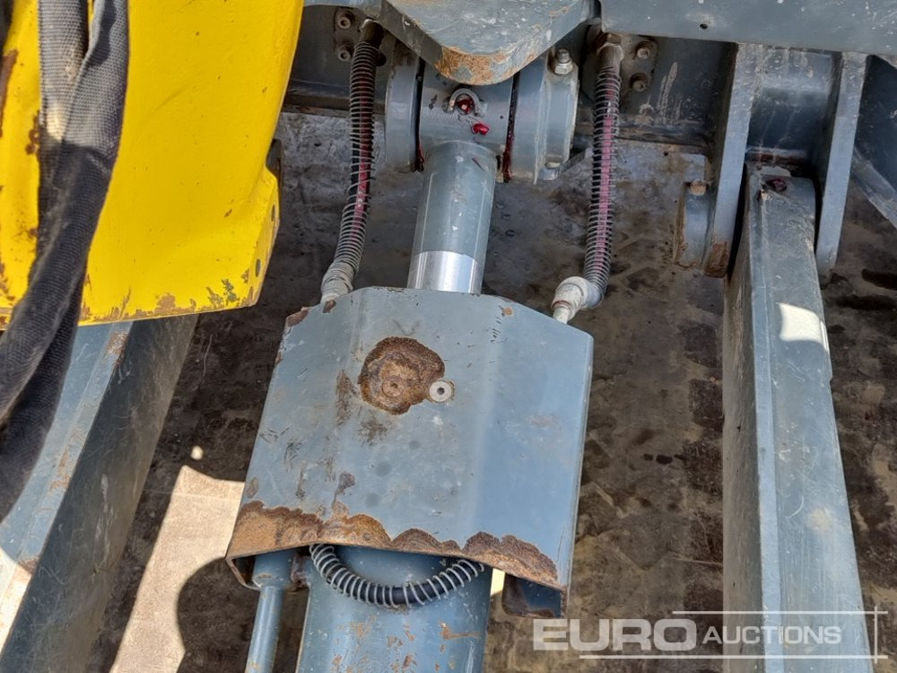 Mini bager 2017 Wacker Neuson EZ80: slika Mini bager 2017 Wacker Neuson EZ80